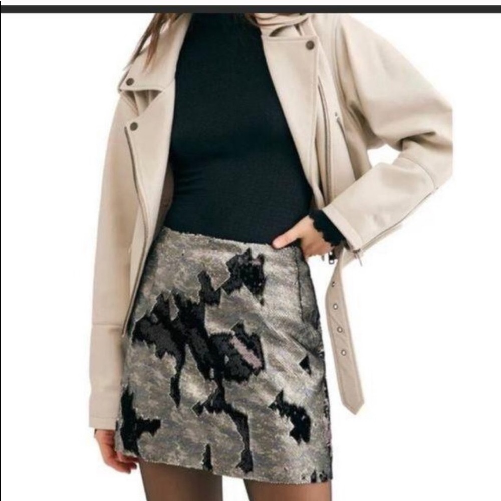 NWT Free People Skinny Sequin Mini Skirt Camo 0